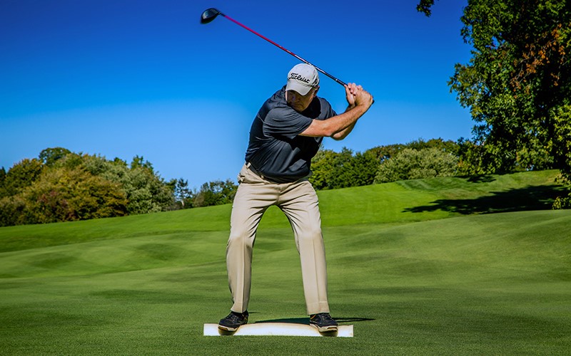 Golf Swing Tips For Body Balance.